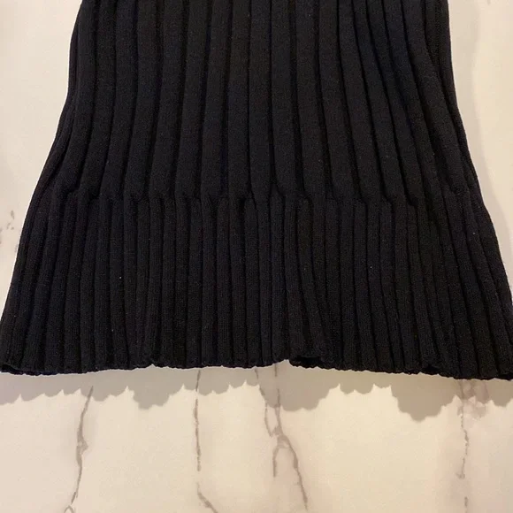 Skin tight black turtleneck - M - Picture 4 of 7